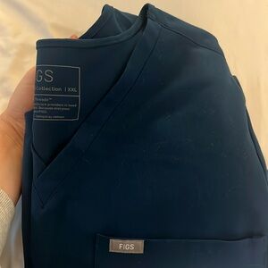 Deep Reef Catarina - One Pocket Scrub Top